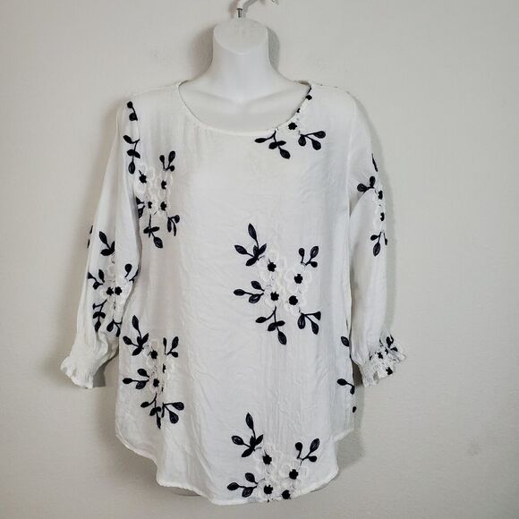 Kindred Top Large White Floral Embroidery Boho Peasant Cottagecore Gauzy Flowy - Picture 1 of 9